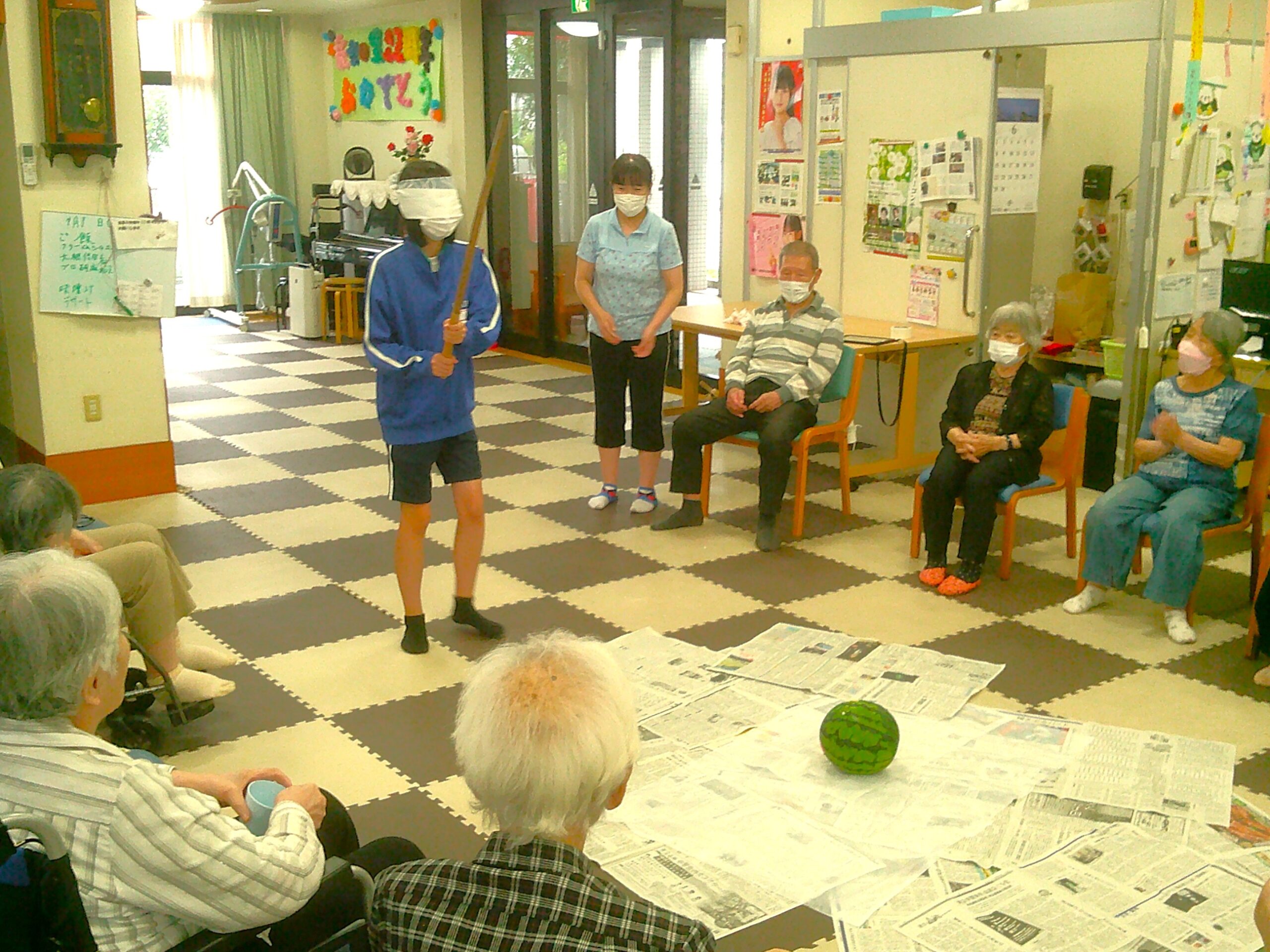 【スタッフブログ】デイ采女に中学生が介護体験に来てくれました デイサの写真(東京都葛飾区)